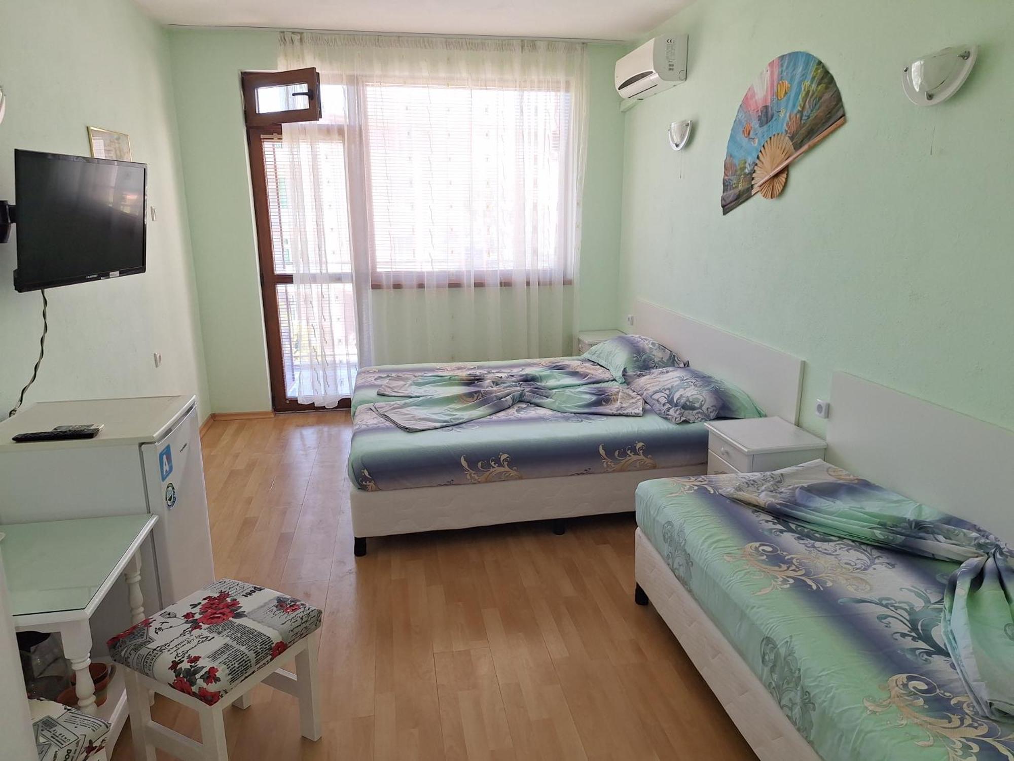 Primorski Briz Guest House 프리모르스코 외부 사진